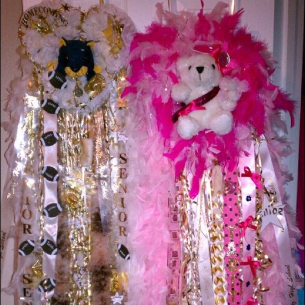 Mums for sale handmade by me for you. Offer up..
